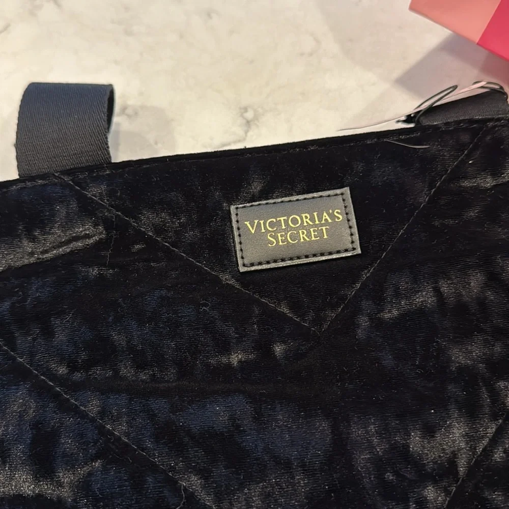 Victorias Secret measures about